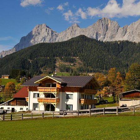 Luxus-Appartements Fosensteiner ラムサウ・アム・ダッハシュタイン エクステリア 写真